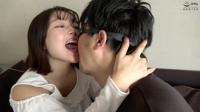 美人歯科助手が豪快な超超超顔舐め鼻フェラ手コキ！ 宮沢ちはる